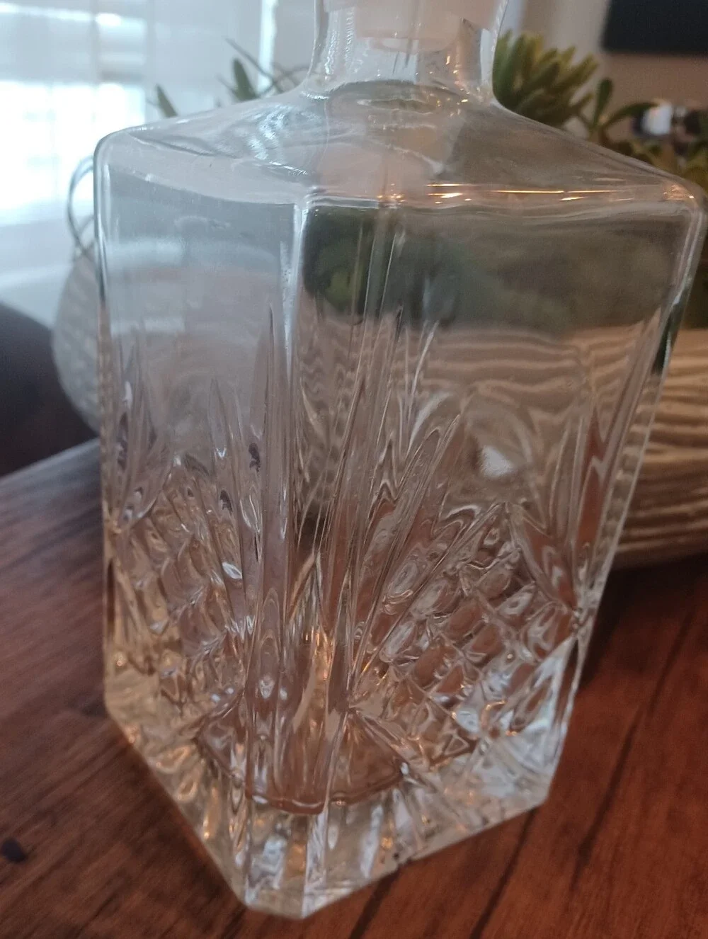 Pier 1 Clear Cut Glass Decanter w/ Clear Glass Stopper